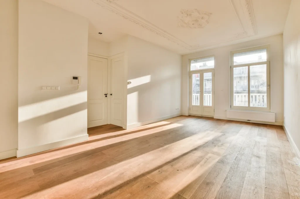 Intérieur appartement vide